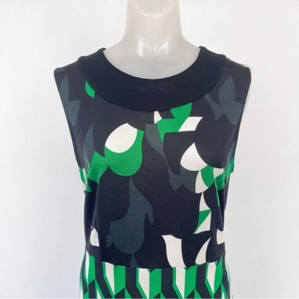 Diane Von Furstenberg Silk black & green abstract print knee Length Sheath Dress